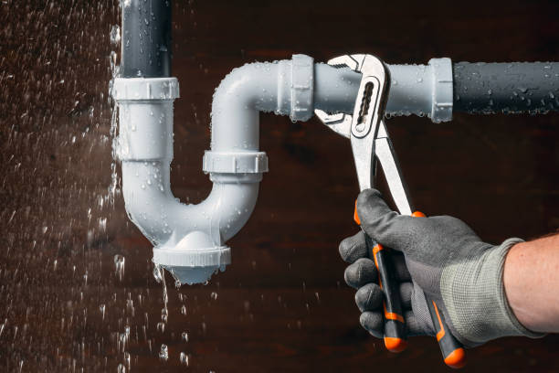 Professional Leak Detection technician working in Eaton, CO